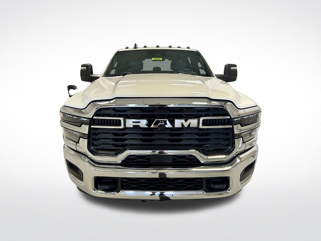 2026 RAM 3500 Chassis Tradesman - Photo 28