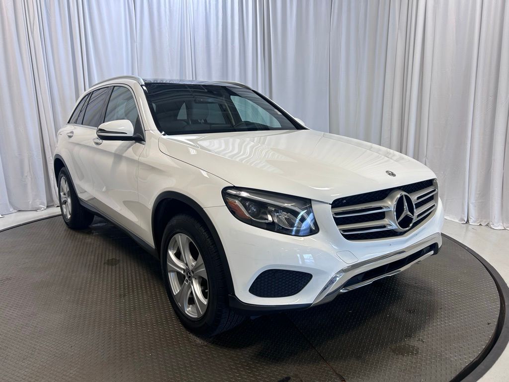 2018 Mercedes-Benz GLC GLC300 4MATIC's photo