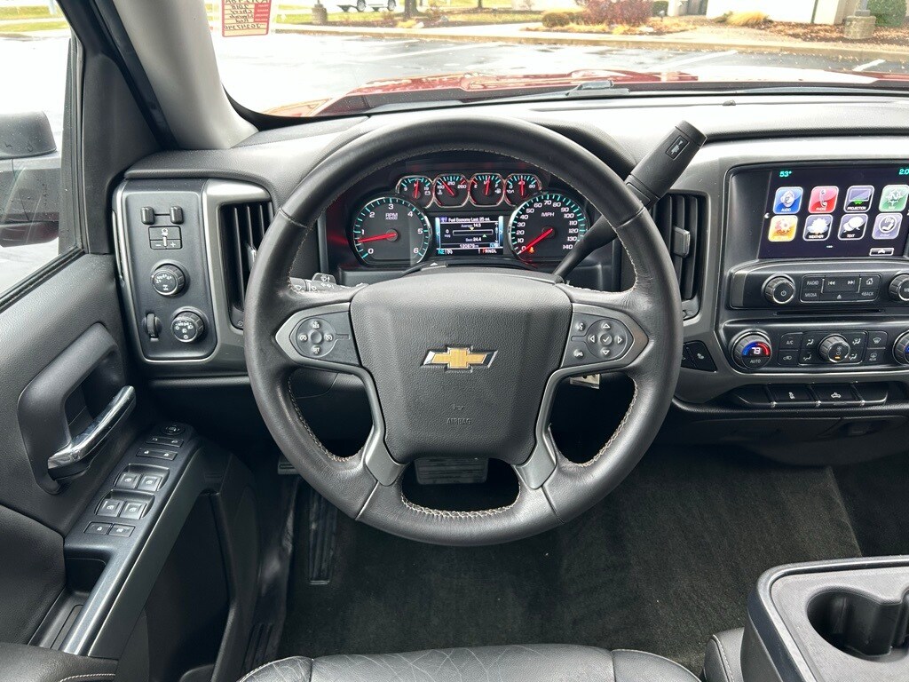 2018 Chevrolet Silverado 1500 LT photo 4