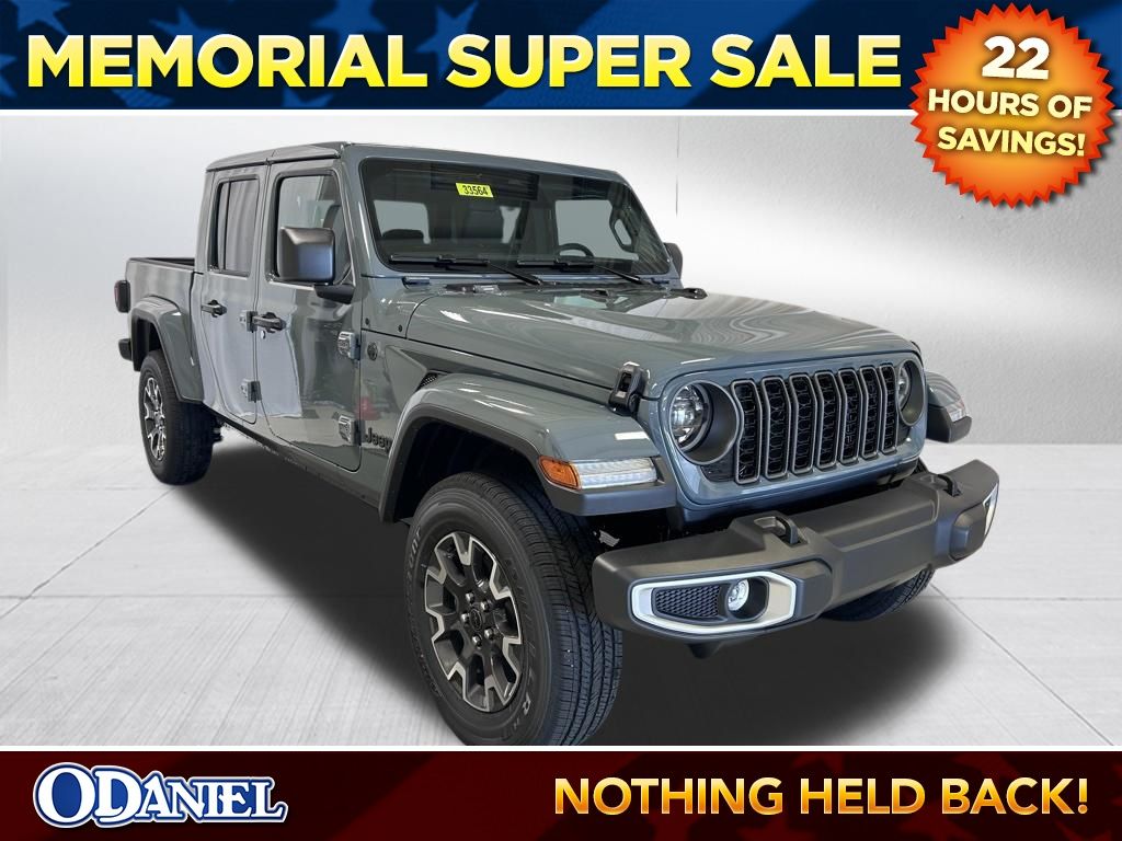 2026 Jeep Gladiator Sahara Auto's photo