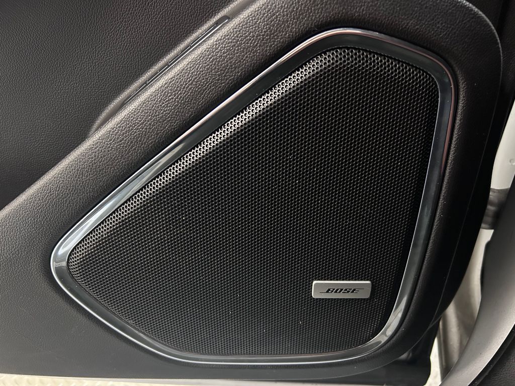 2016 GMC Yukon XL SLT - Photo 6