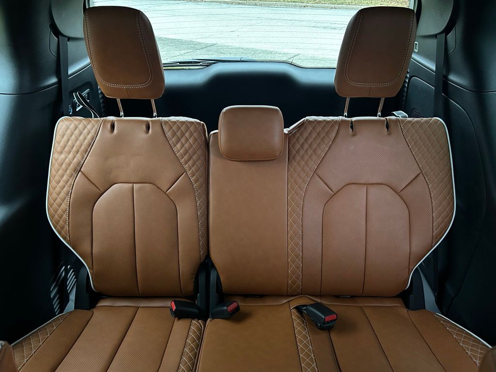 2026 Chrysler Pacifica Pinnacle - Photo 18