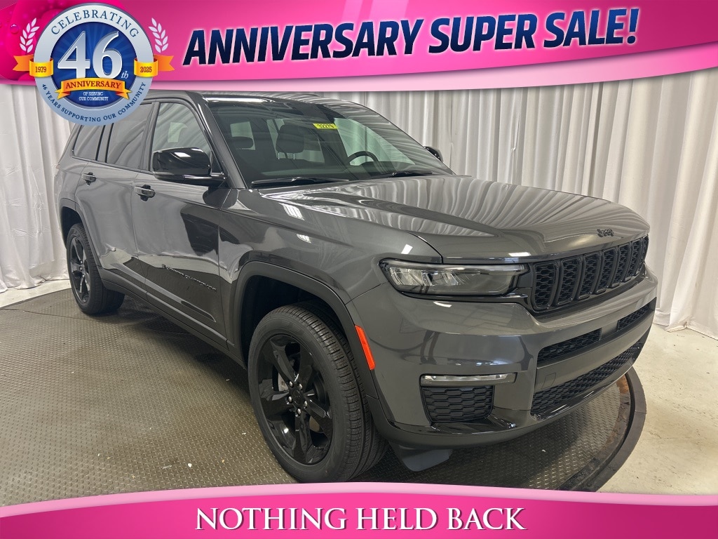 2025 Jeep Grand Cherokee Limited photo 2