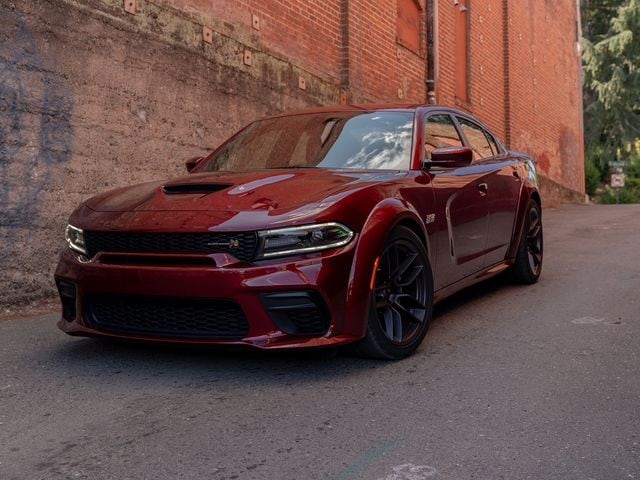 charger2.jpg