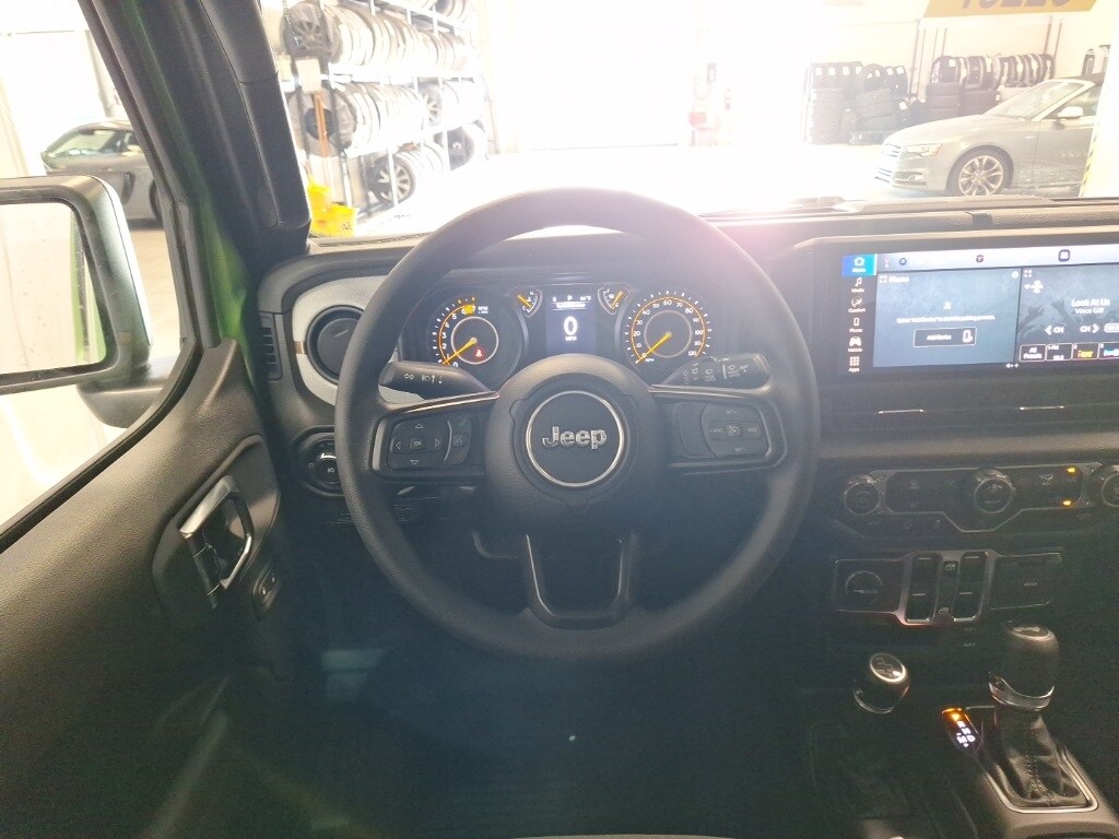 2025 Jeep Wrangler Sport photo 3