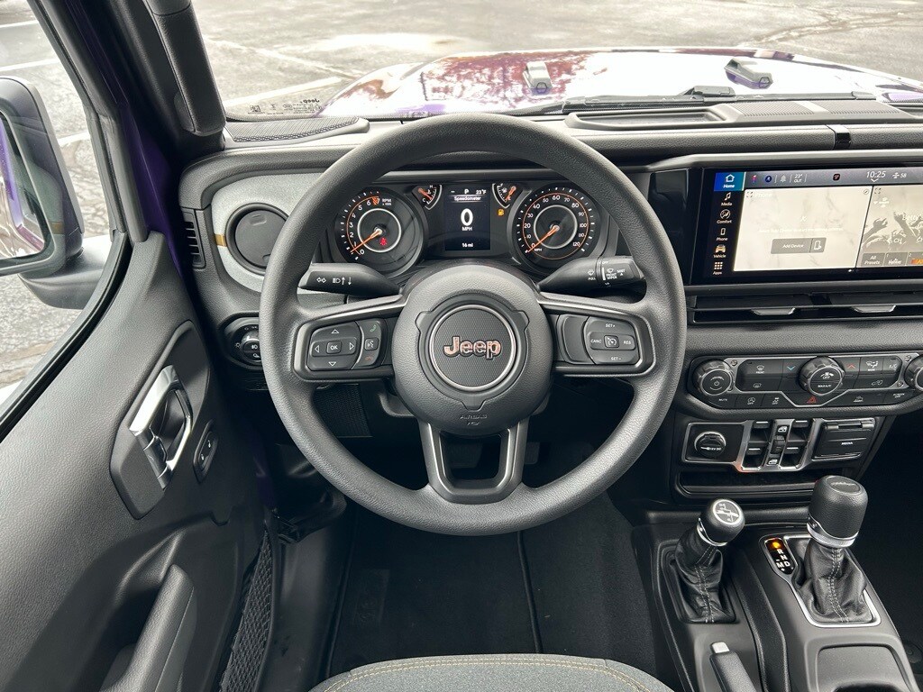 2026 Jeep Gladiator Sport photo 3