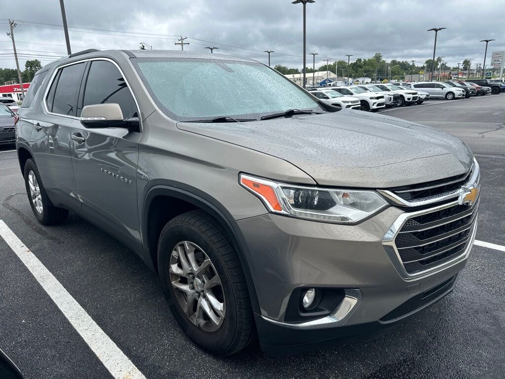 Used 2018 Chevrolet Traverse LT Cloth w/1LT SUV