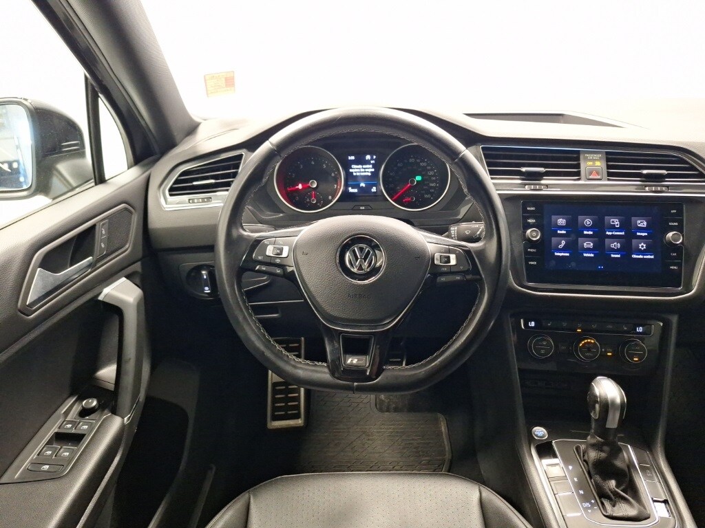2020 Volkswagen Tiguan SE R-Line Black photo 3