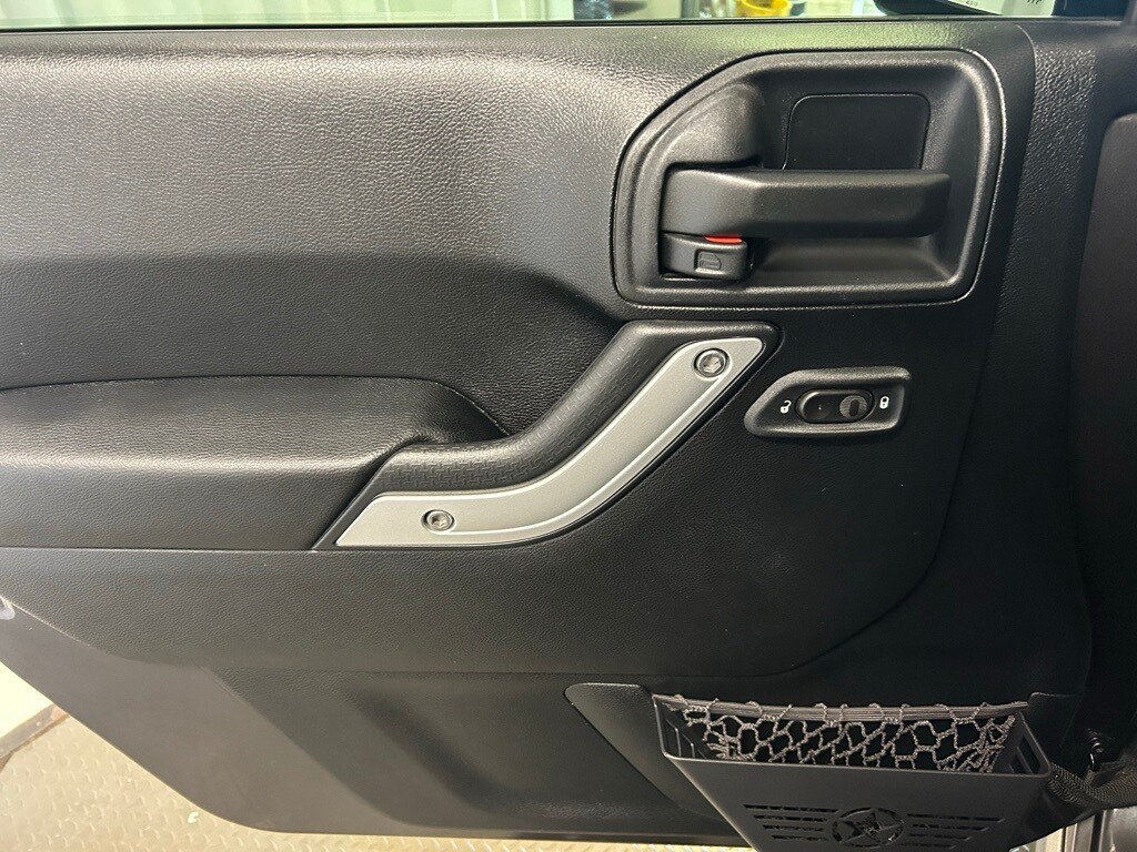 Used 2016 Jeep Wrangler JK Unlimited Rubicon 4x4 SUV