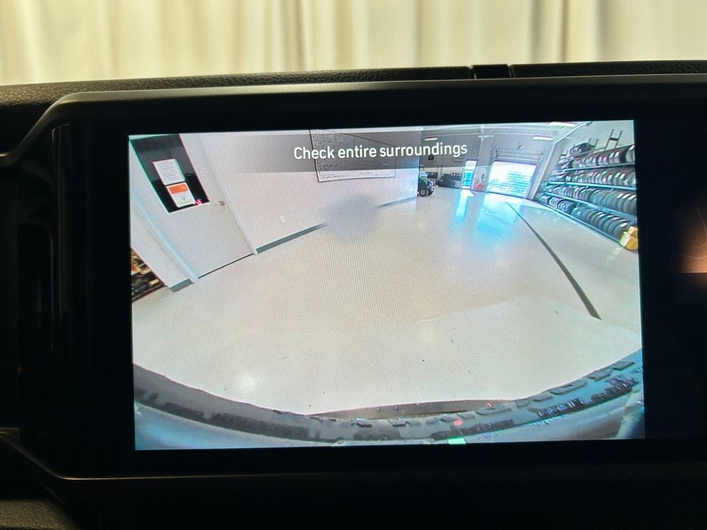 Photo 18
