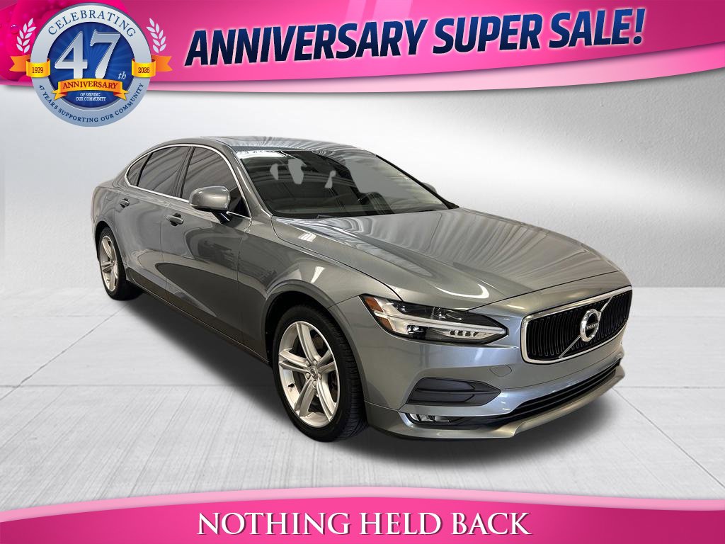 2018 Volvo S90 T5 AWD Momentum Sedan