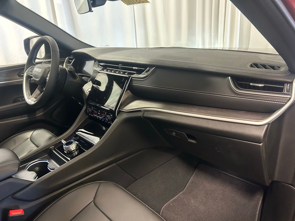 2025 Jeep Grand Cherokee L Limited - Photo 25