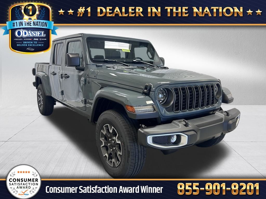 2026 Jeep Gladiator Sahara Auto's photo