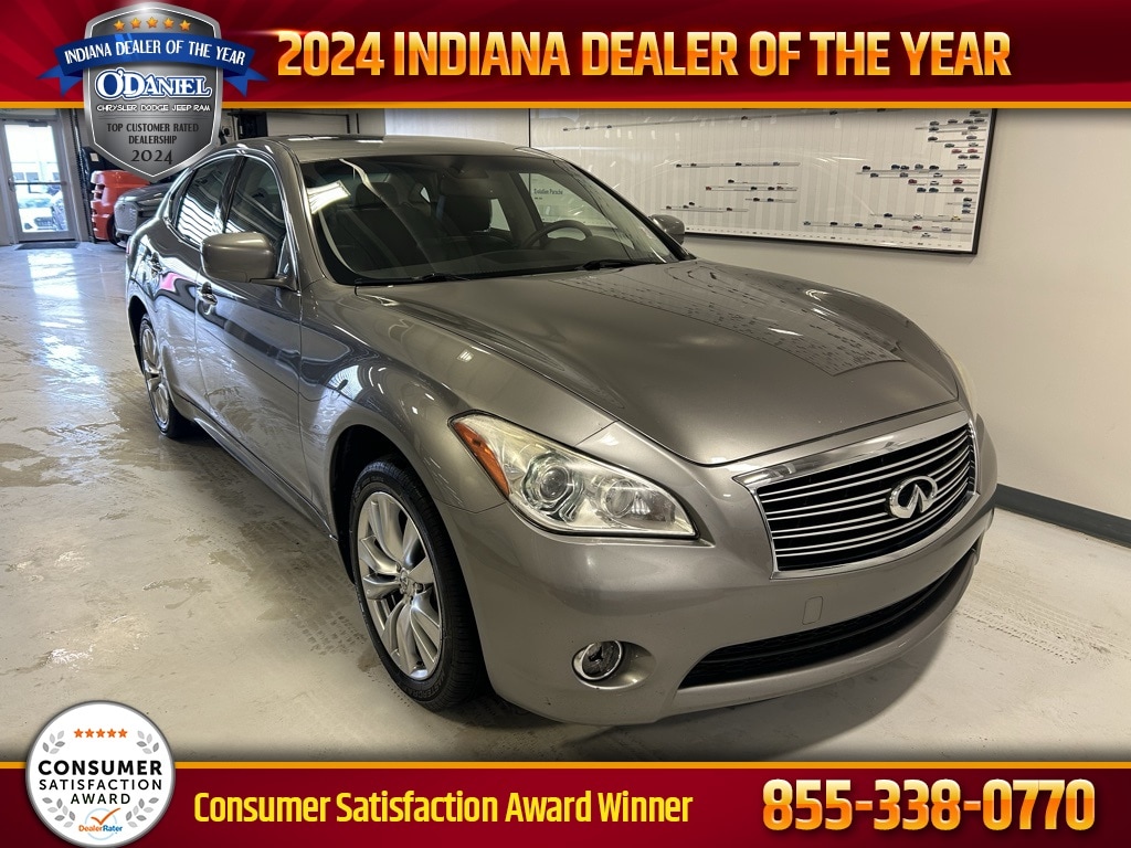 2012 INFINITI M 37