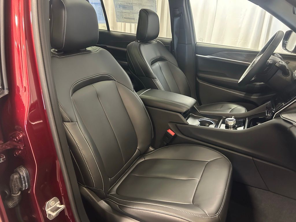 2025 Jeep Grand Cherokee L Limited - Photo 24