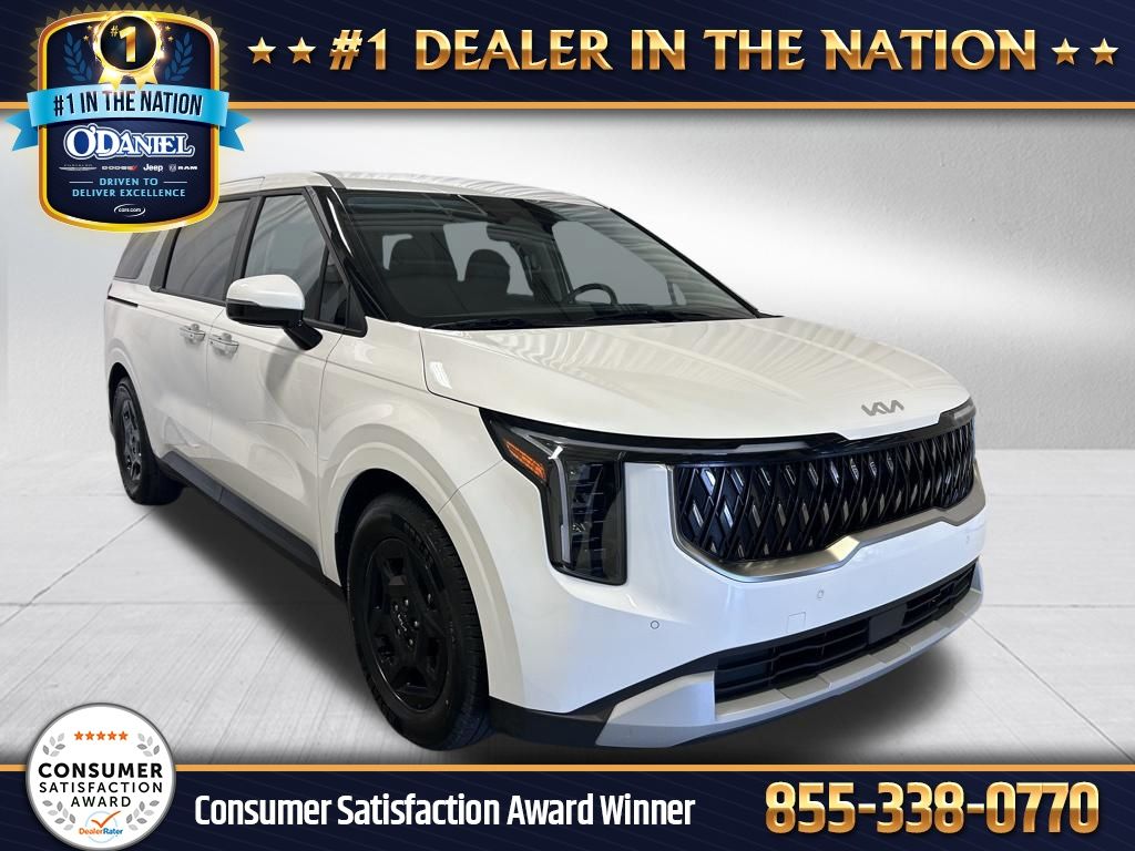 2025 Kia Sedona LXS's photo