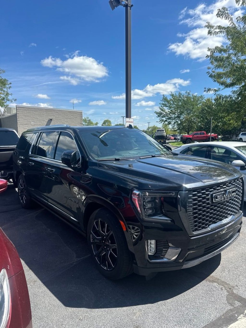 Used 2024 GMC Yukon XL Denali Ultimate SUV