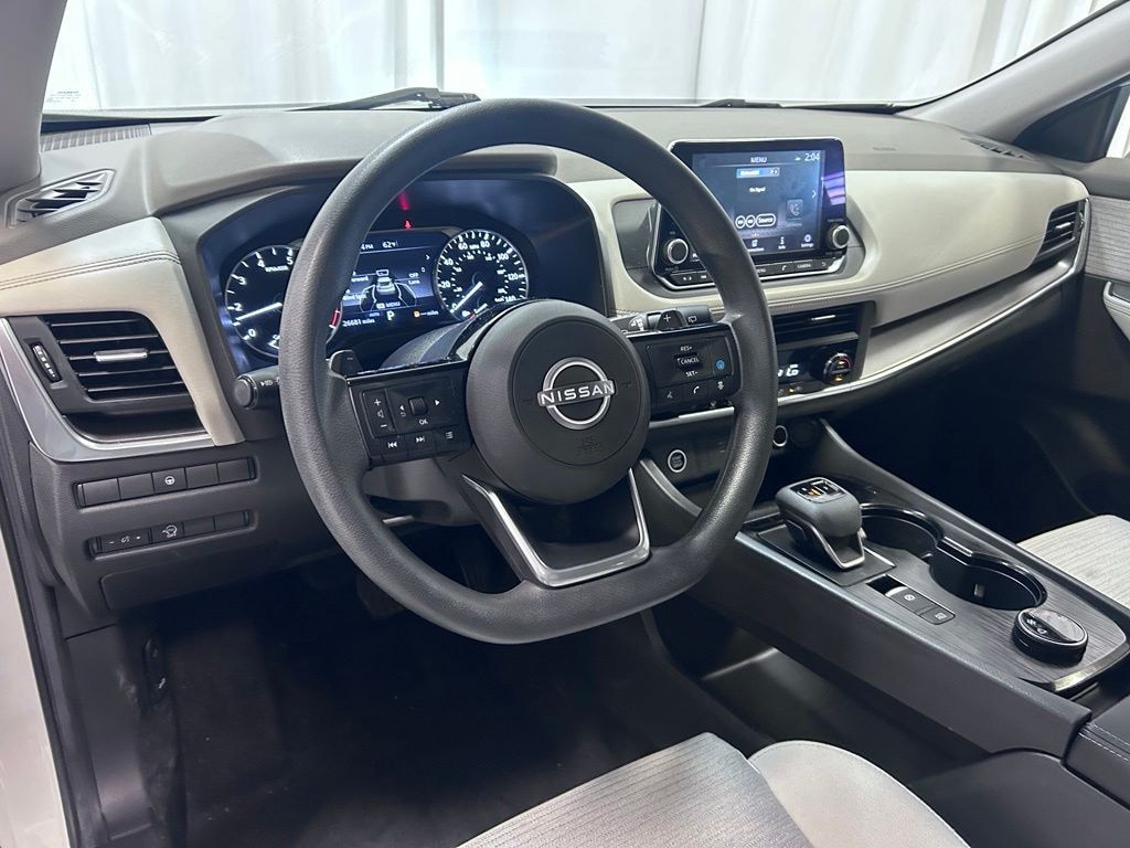 Used 2023 Nissan Rogue SV SUV