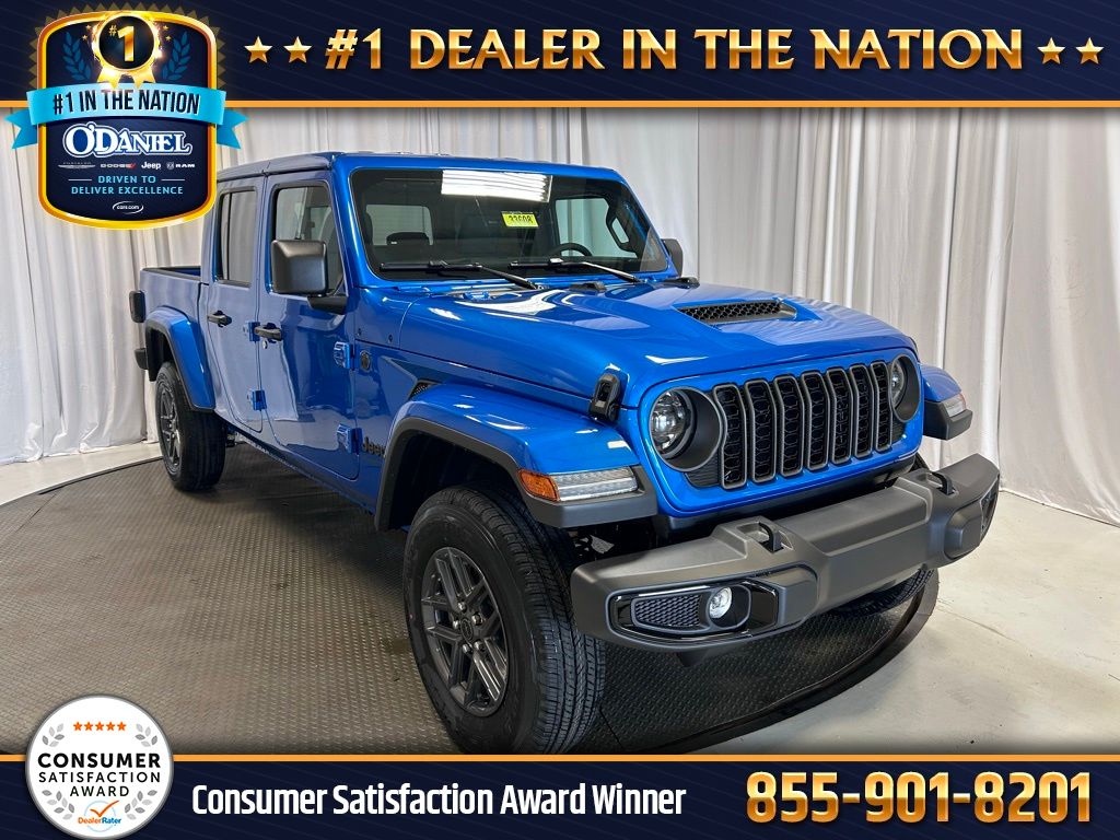 2026 Jeep Gladiator Sport S Auto's photo