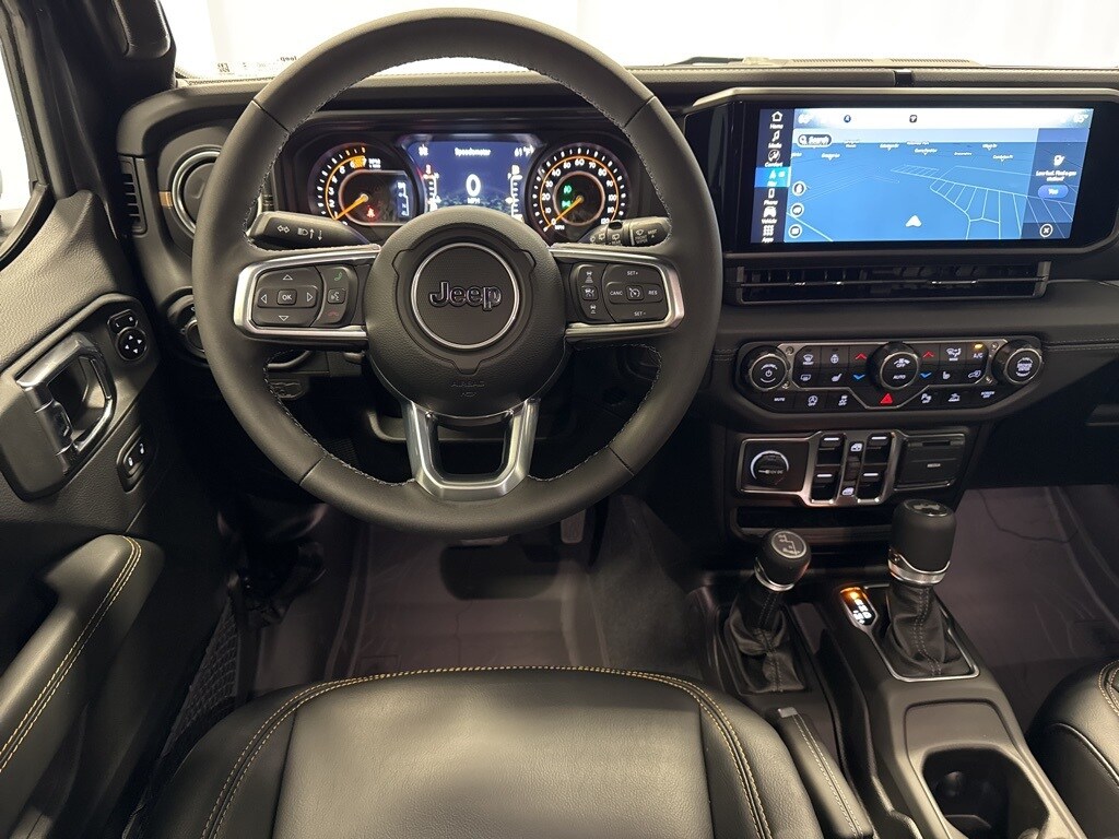2025 Jeep Wrangler Sahara photo 3