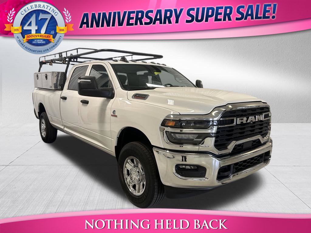 2027 Ram 3500 TRADESMAN CREW CAB 4X4 Pickup