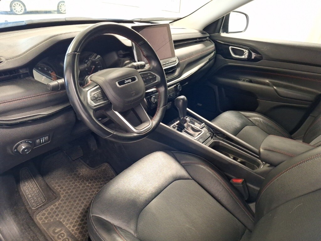 2022 Jeep Compass Trailhawk photo 2