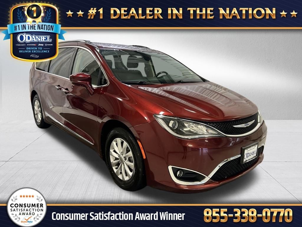 Used 2018 Chrysler Pacifica Touring L Van
