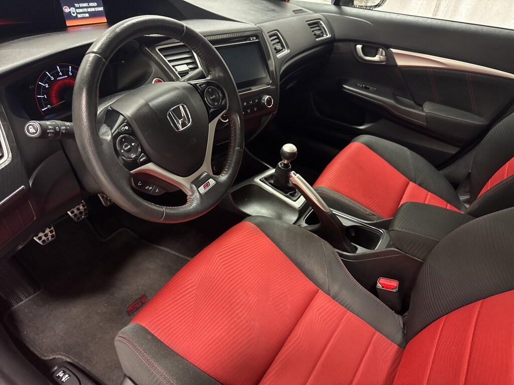 2015 Honda Civic Si photo 3