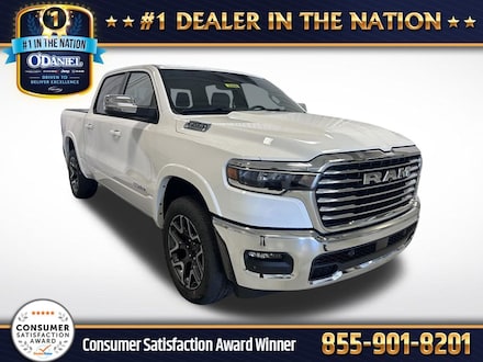 2026 Ram 1500 LARAMIE CREW CAB 4X4 5'7 BOX Pickup