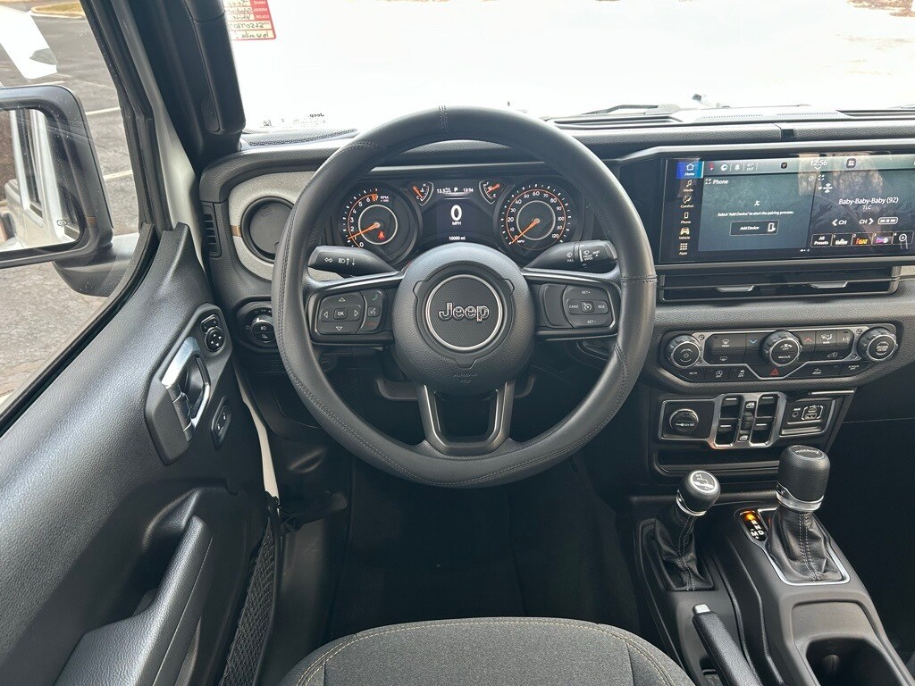 Used 2025 Jeep Gladiator Sport Truck Crew Cab