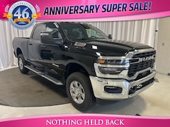 2026 Ram 2500 BIG HORN CREW CAB 4X4 6'4 BOX Pickup