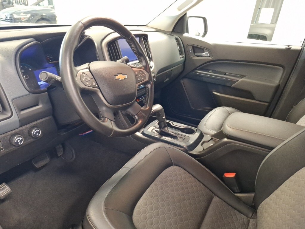 2020 Chevrolet Colorado Z71 photo 3