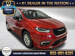 2026 Chrysler Pacifica SELECT Passenger Van