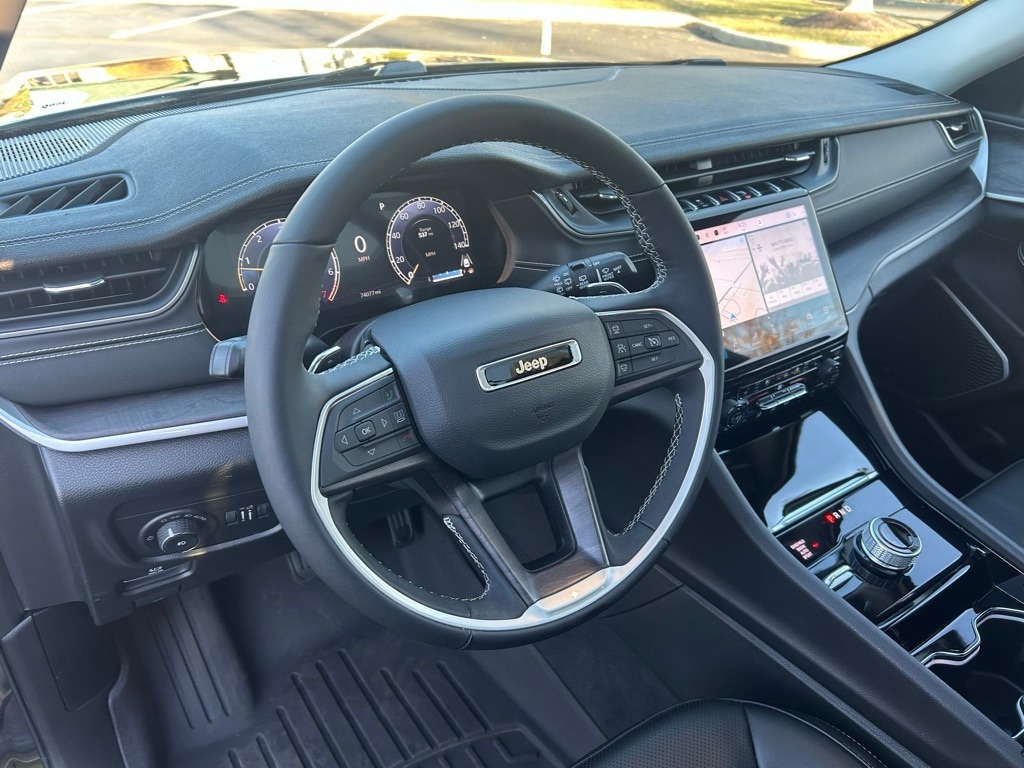 Used 2023 Jeep Grand Cherokee L Limited SUV