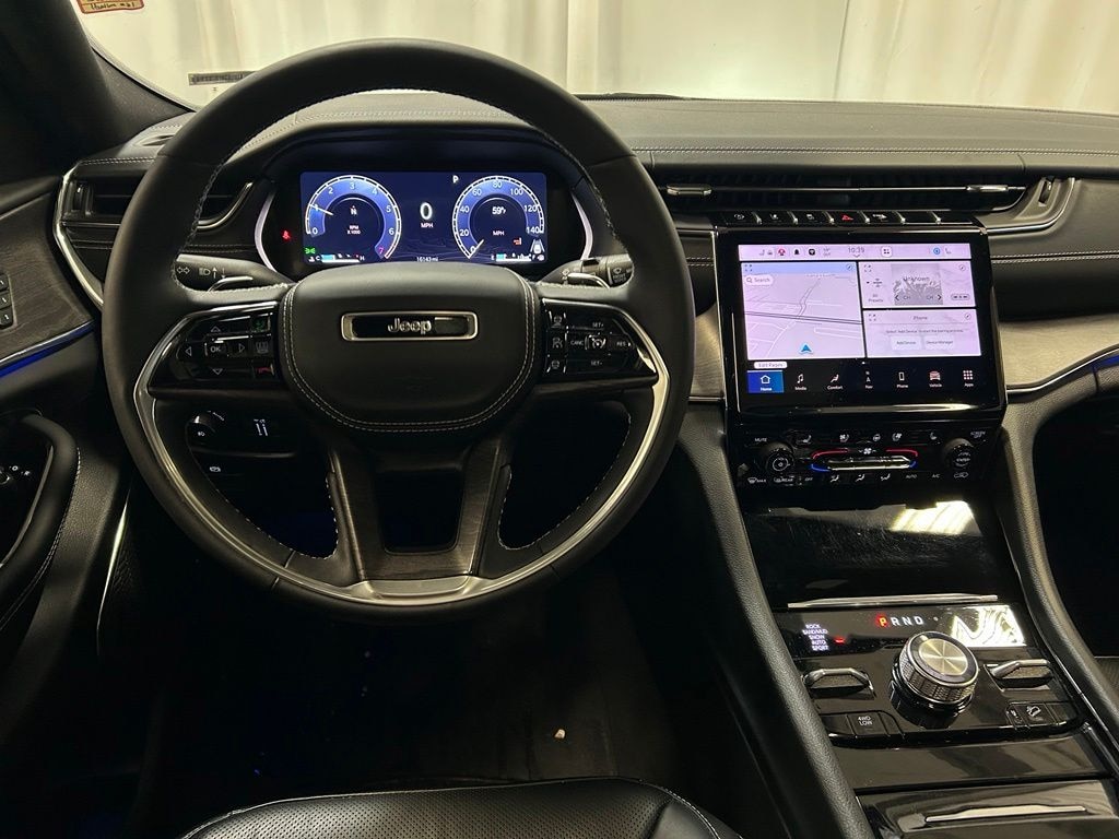 Used 2024 Jeep Grand Cherokee Overland SUV