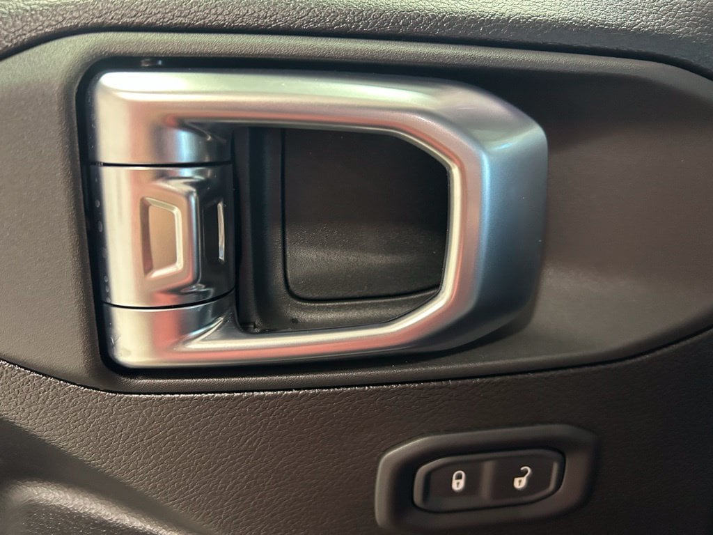 2026 Jeep Wrangler 2-Door Sport - Photo 10