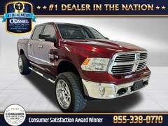 2017 Ram 1500 SLT Truck Crew Cab