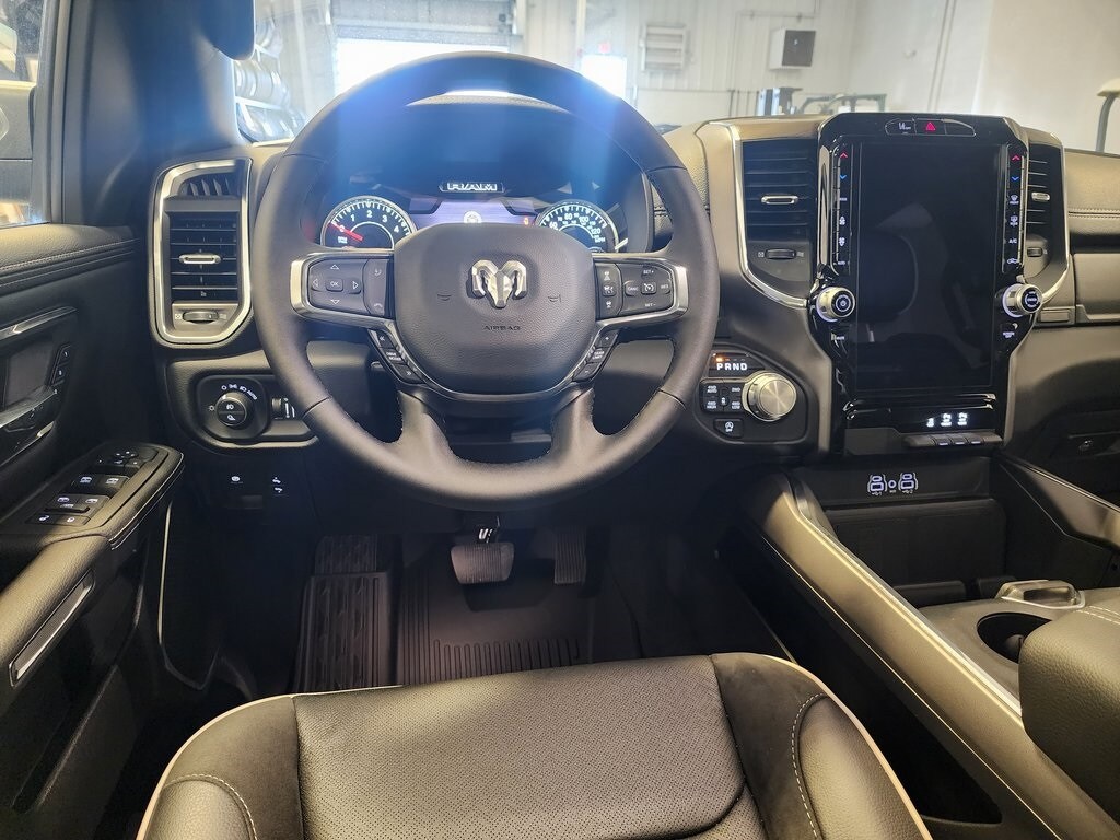 2025 Ram 1500 Laramie photo 2