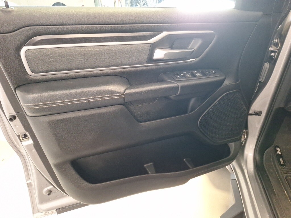 2022 Ram 1500 Big Horn Lone Star photo 3