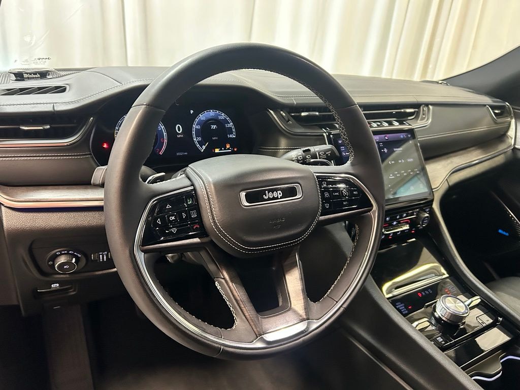Used 2023 Jeep Grand Cherokee L Overland SUV