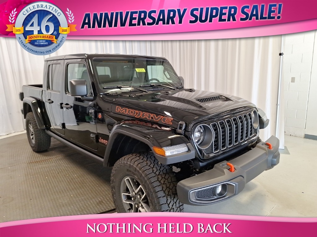 2025 Jeep Gladiator Mojave photo 2
