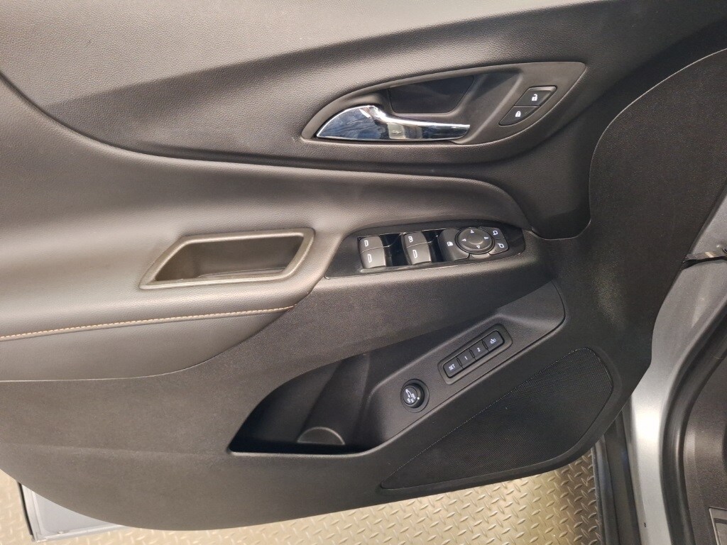 2023 Chevrolet Equinox Premier photo 4