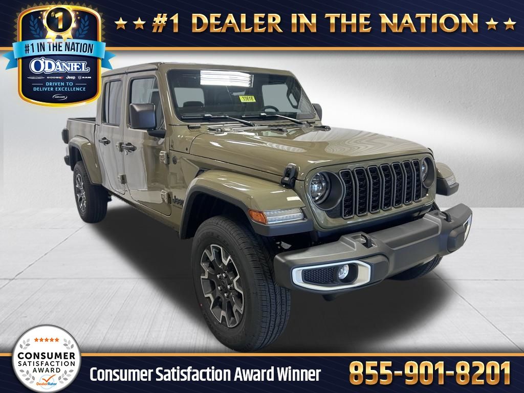 2026 Jeep Gladiator Sahara Auto's photo