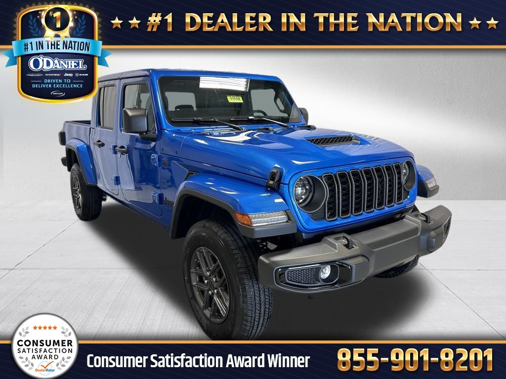 2026 Jeep Gladiator Sport S Auto's photo