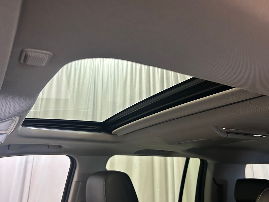 2016 GMC Yukon XL SLT - Photo 19