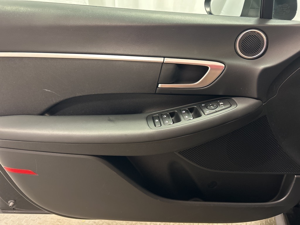 2022 Hyundai Sonata SE photo 4