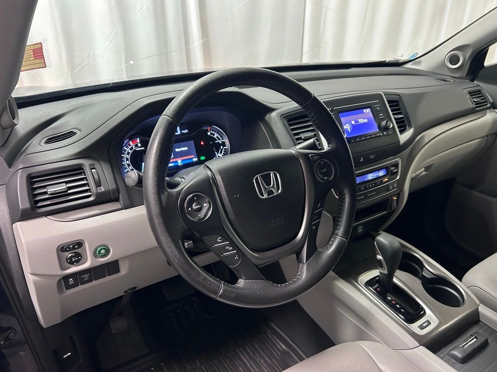 Used 2017 Honda Ridgeline RTL FWD Truck Crew Cab