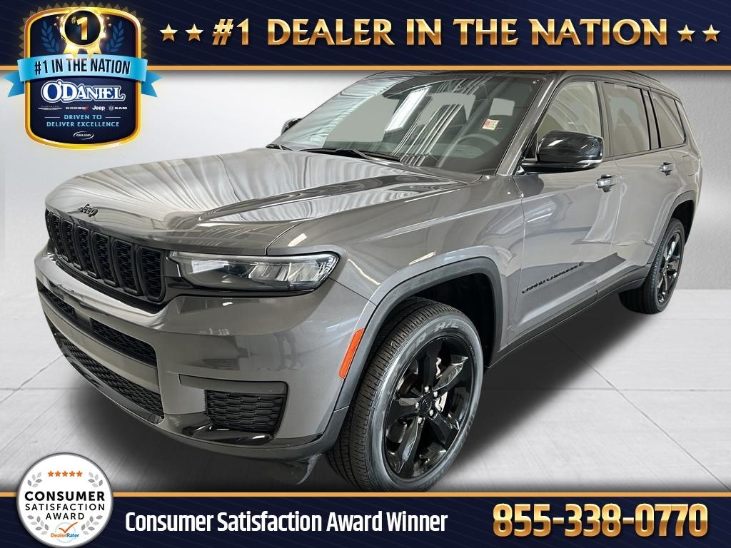 Used 2023 Jeep Grand Cherokee L Laredo SUV