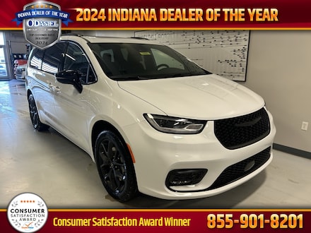 2026 Chrysler Pacifica LIMITED AWD Passenger Van