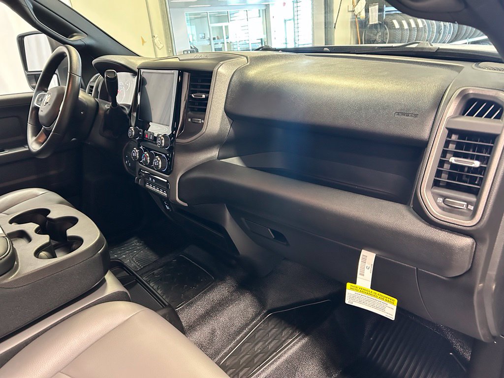 2026 RAM 3500 Chassis Tradesman - Photo 26